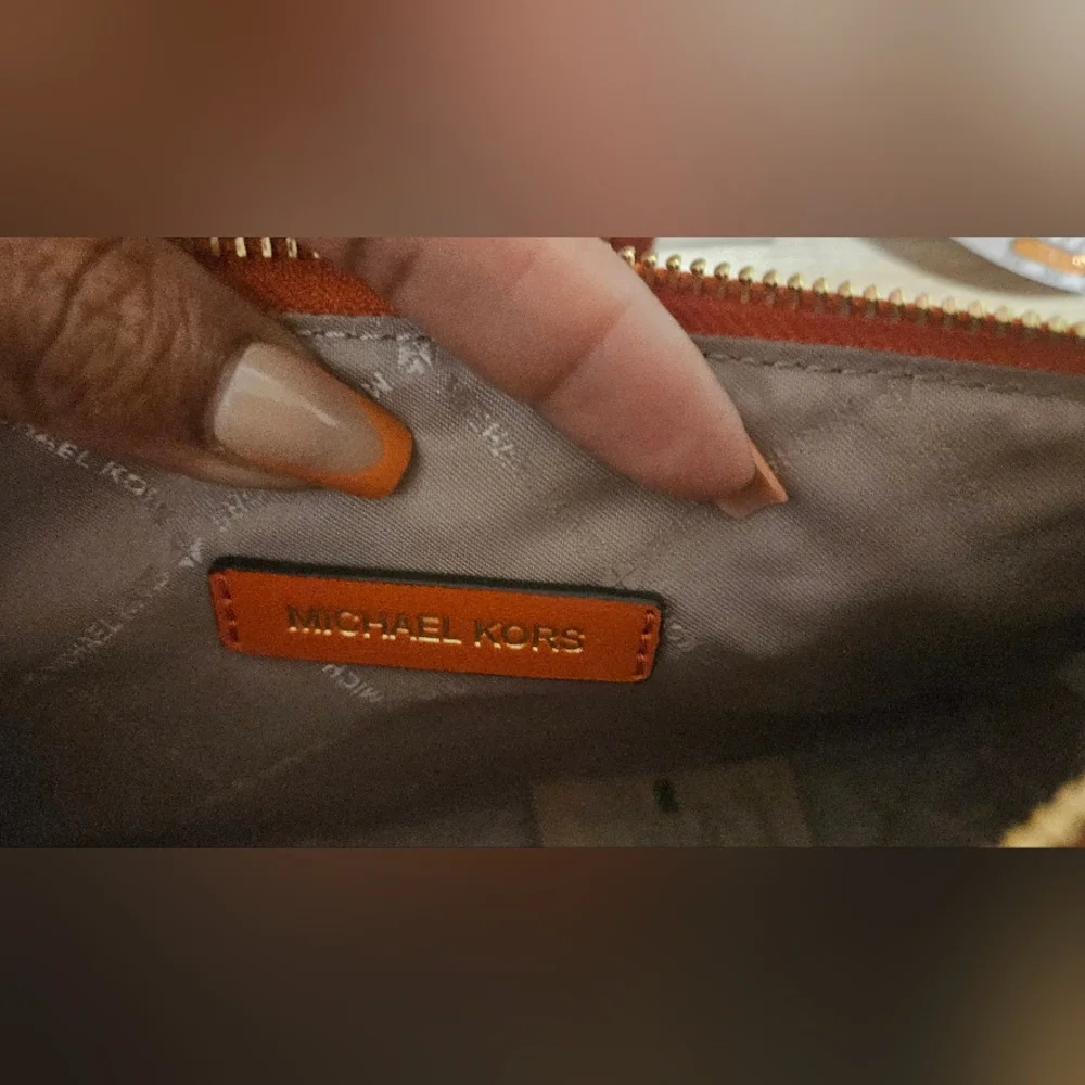 Michael Kors Orange Clutch w/Card Case - Picture 6 of 11